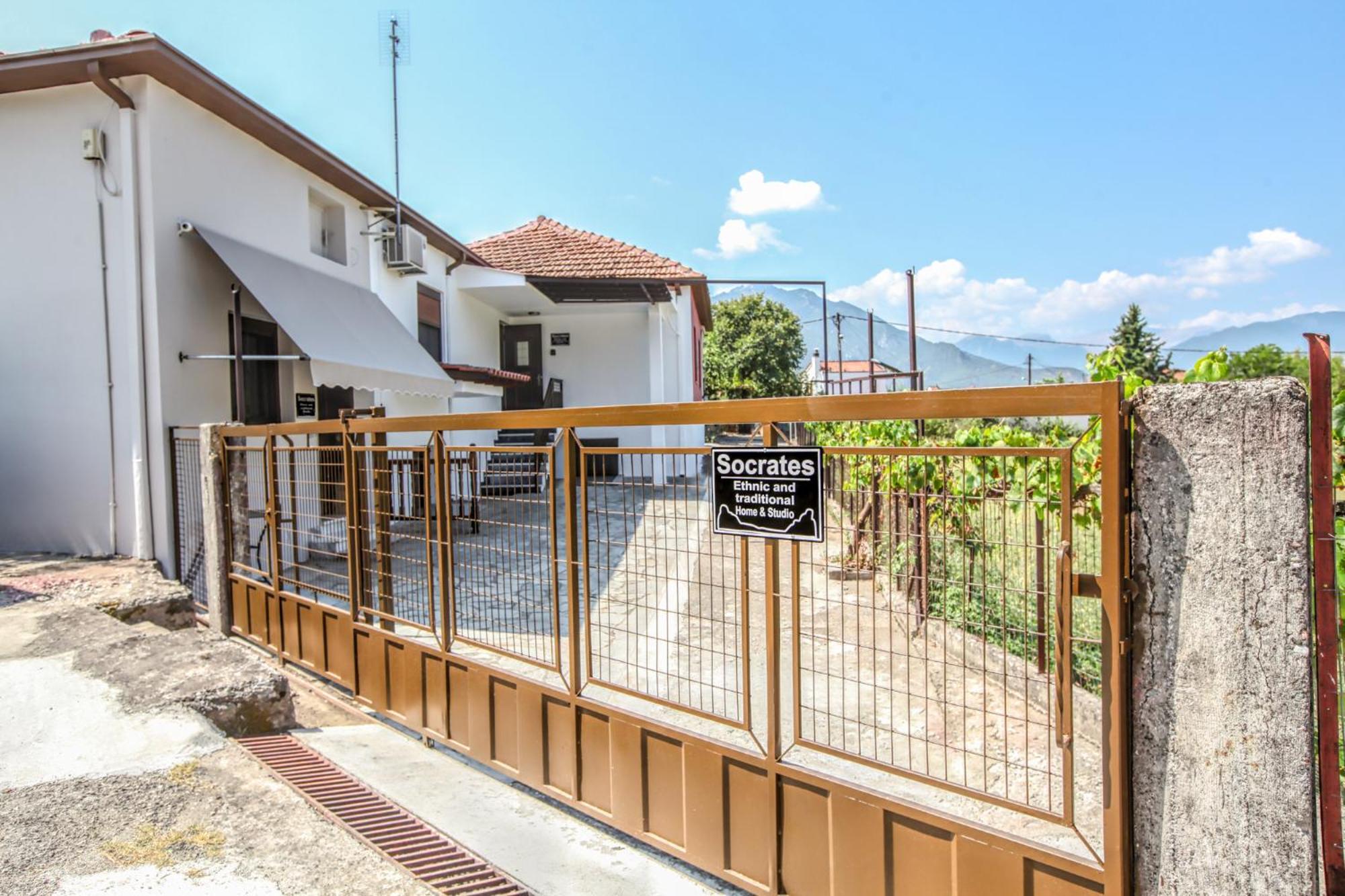 קאלאבאקה Socrates Ethnic And Traditional Studio מראה חיצוני תמונה